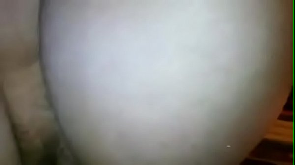 Đụ nhau với bạn gái lồn múp nhiều nước