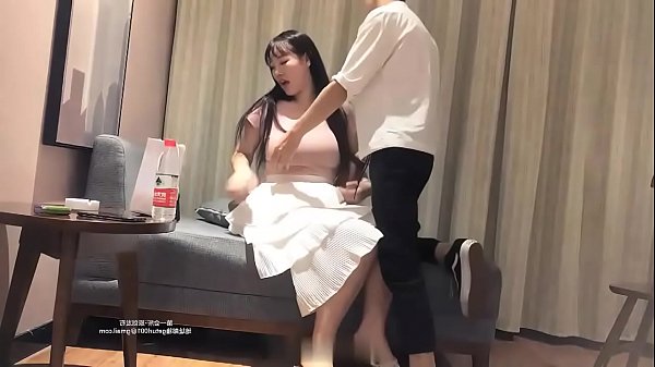 Làm tình cùng em gái ngực bự nhiều tư thế
